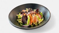 Objednať SALMON TATAKI SALAD