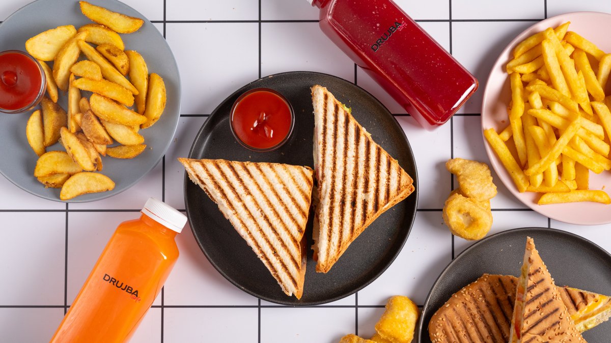 Image of Drujba Cafe