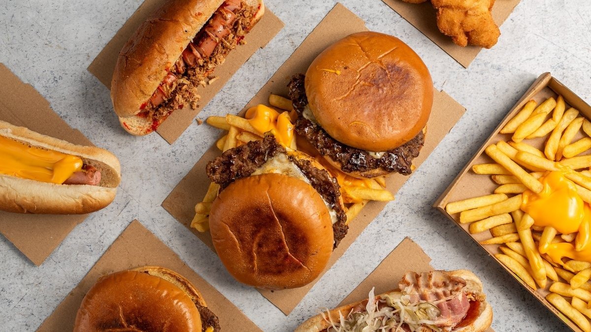 Image of Mando Terasz