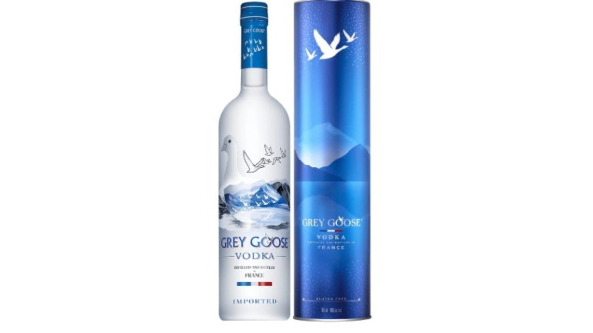 Водка Grey Goose 700мл metal box