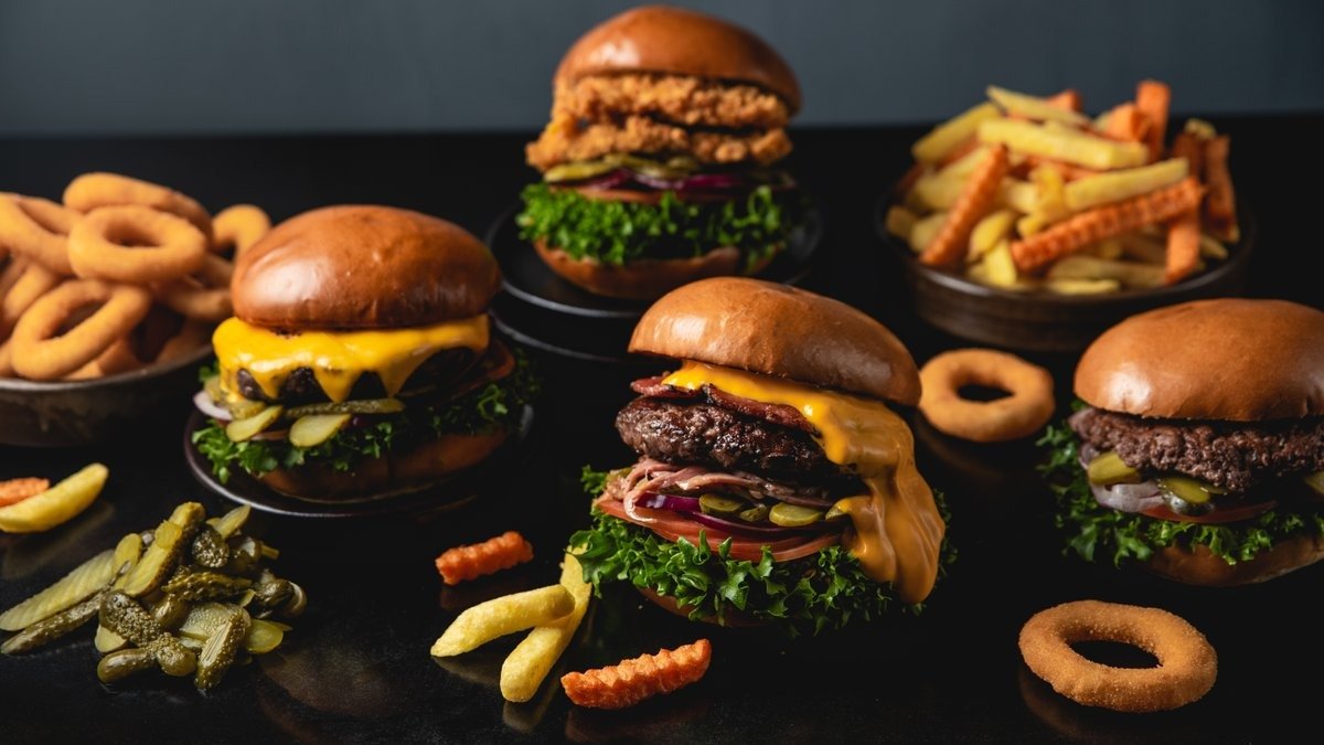 Image of Taxi Burga | Carmel