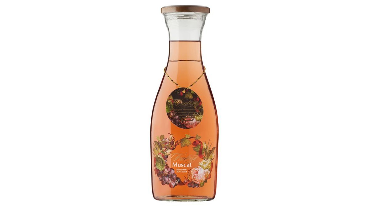 Fantasy Muscat Rose růžové polosladké víno 1l