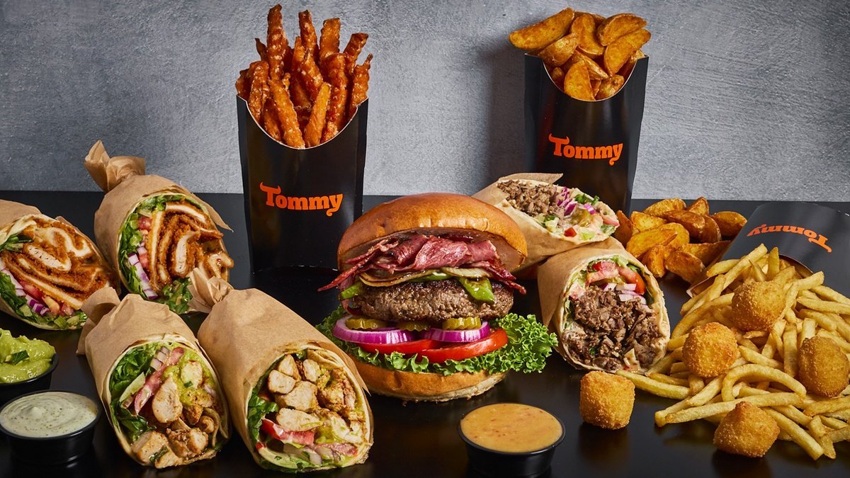 Image of Tommy Roll | Giv'atayim