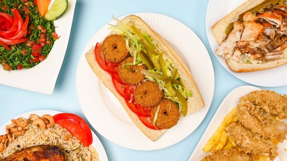 Image of Abu Alnour AlSouri x Opas Haus