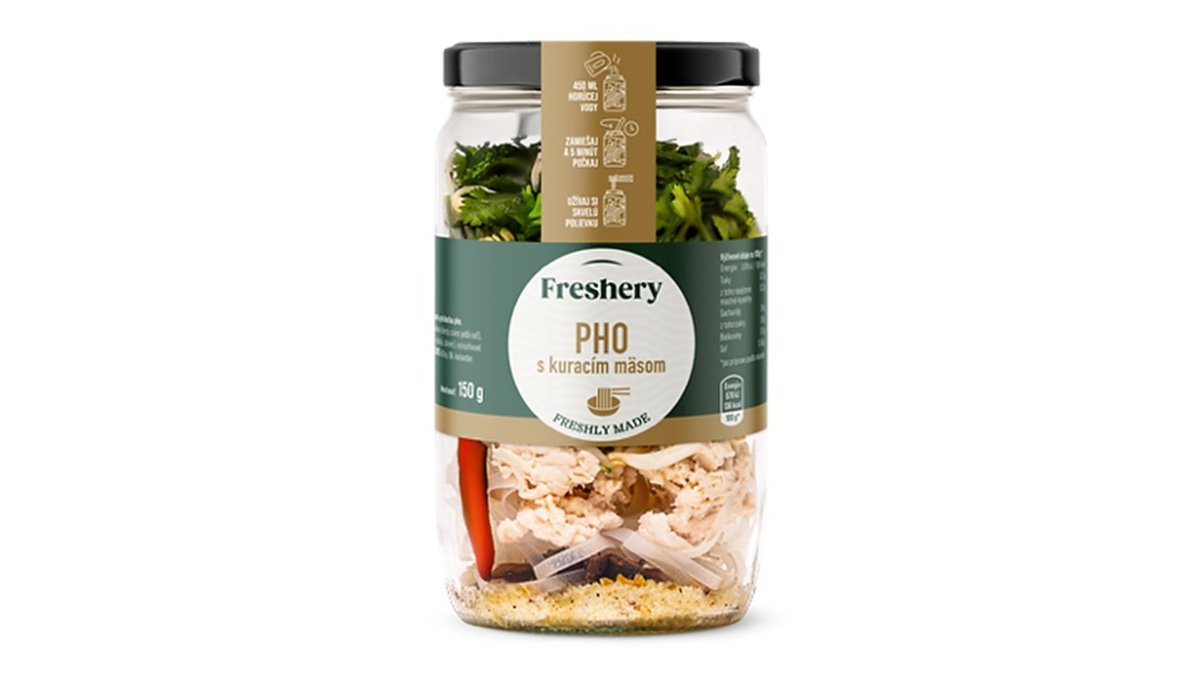 ** Freshery PHO s kuracím mäsom, 150 g