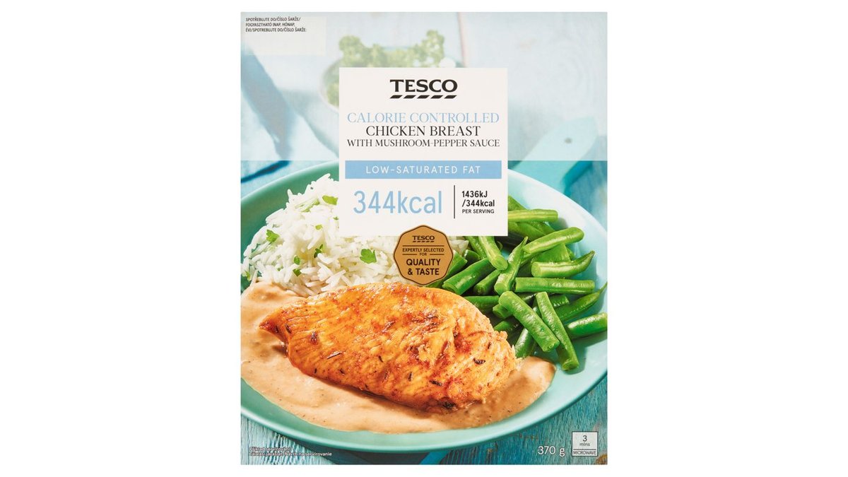 Tesco Pečená kuřecí fileta v houbové omáčce s vařenou rýží a dušenou zelenou fazolí 370g