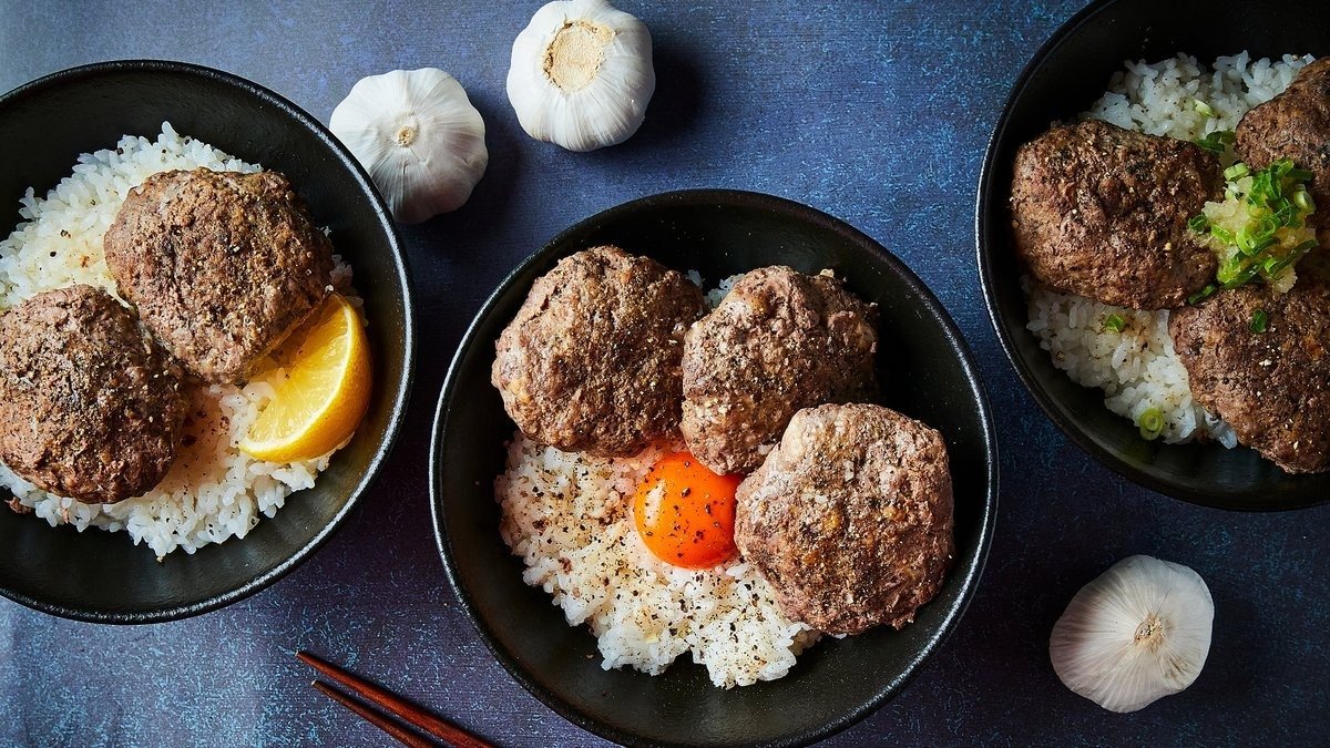 Image of Kyukyoku no Gyutan Hamburg steak bento Eirakuchodori