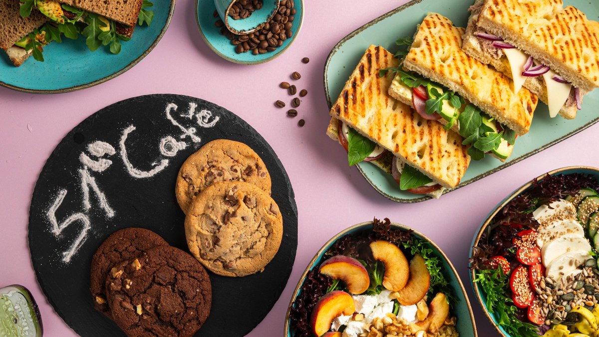 Image of 51 Grad Café