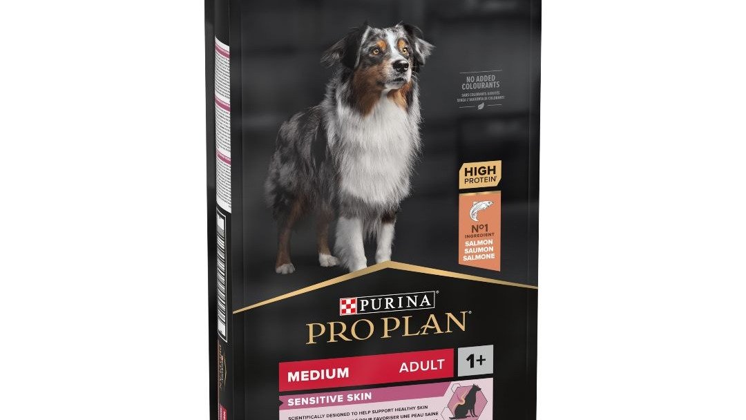 Pro Plan Sensitive Skin Medium Adult Dry Dog Food Salmon 14kg