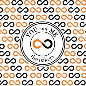 You and Me Bakery vitrini