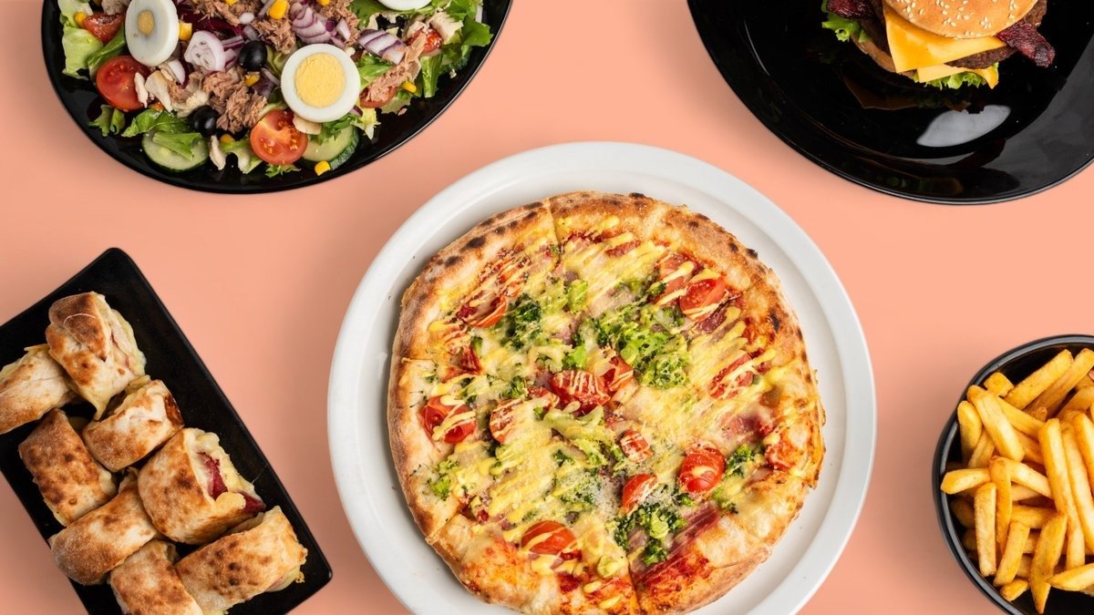 Image of Heaven’s Burger & Pizza