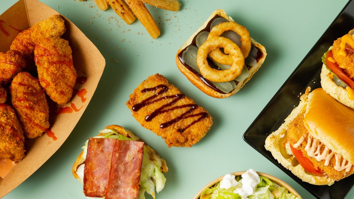 Image of Ghost Chicken Exarchia