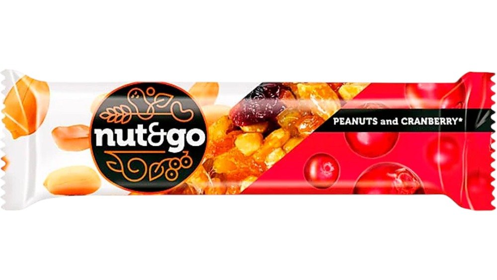 Батончик NUT AND GO С арахисом и клюквой 42г