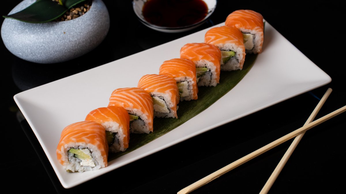 Hoshi Sushi Bar & Wok | Wolt | Livrare | Arad