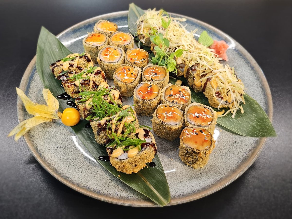 Sakanaさん　つぼ Sakana Sushi Take Away | Wolt | Livrare | Bucureşti