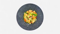 Objednať Piatok ( Menu 5) Udon rezance s lososom a kokosovou kari omáčku 🐟