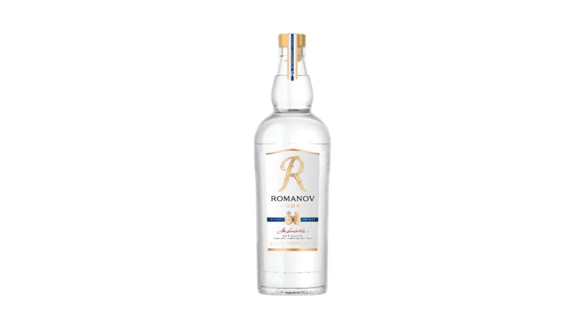 Водка Romanov 40% 1.75 л