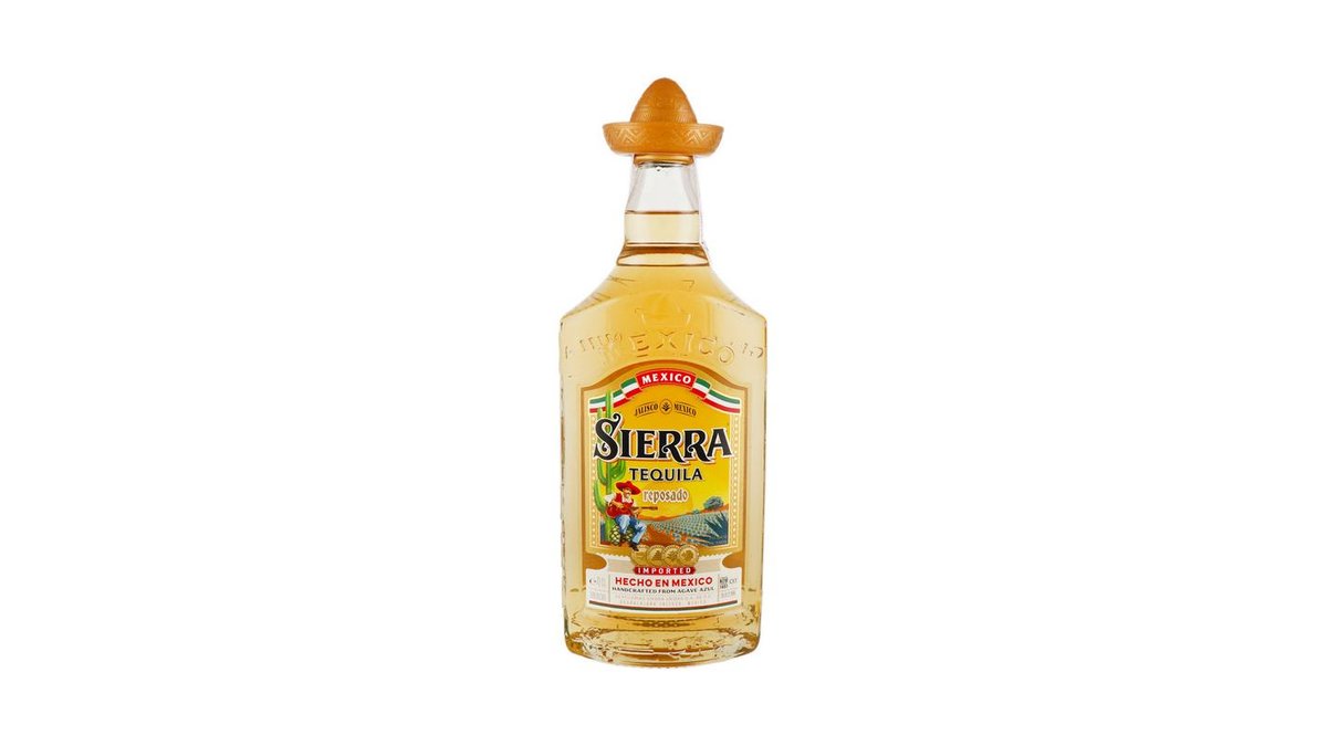 Текила Sierra Gold 0,7 л