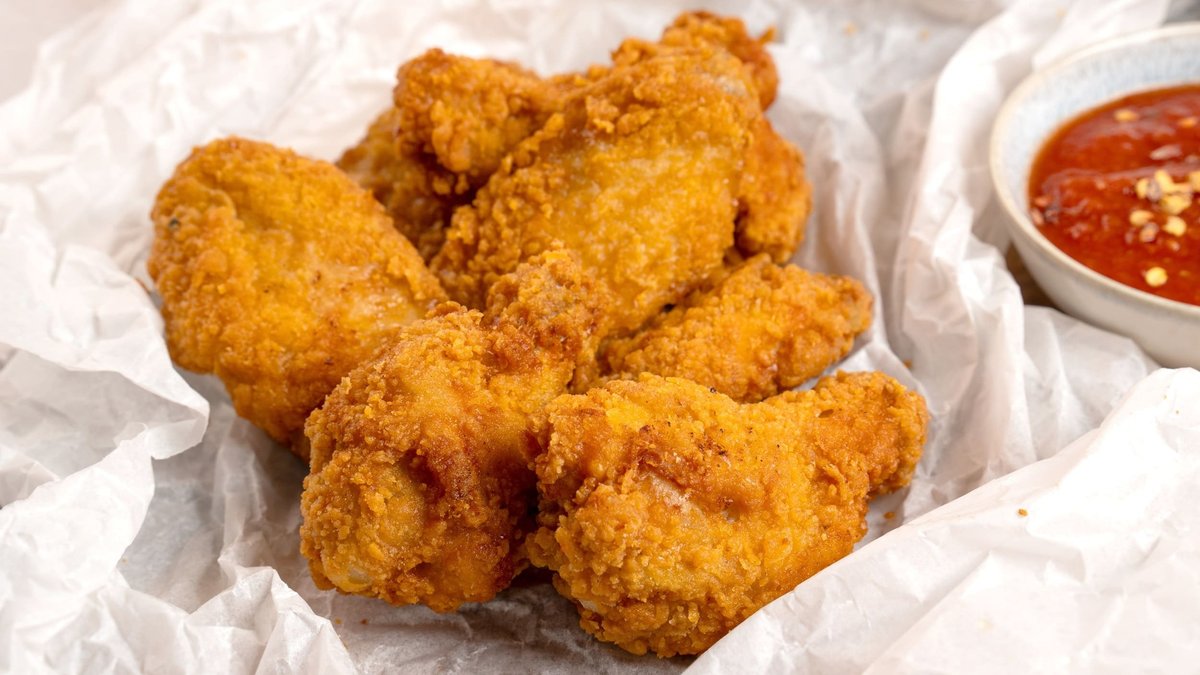 🔥 Crispy Wings Pack | 3 Aripioare + Sos Gratuit