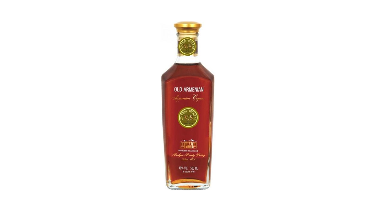 Коньяк Old Armenian 3 звезды 0,5 л