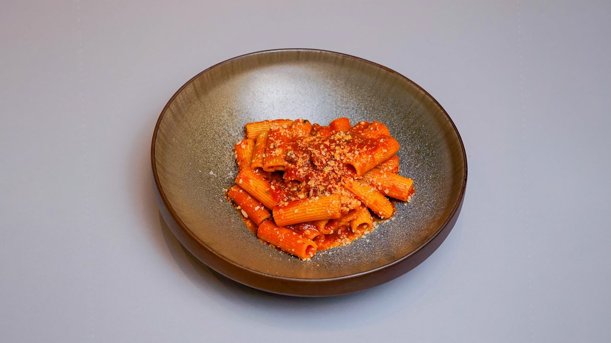 Rigatoni Ragu Vici