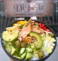 Objednať Pondelok 3: Lososovy rice bowl s avokádom a čerstvou zeleninou, medovo- horčicovy dressing