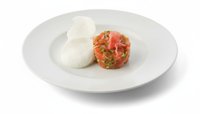Objednať Lososový tatarák – 120g/100g