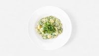 Objednať Gnocchi so špenátom, slaninou a syrovou omáčkou