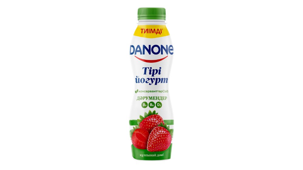 Йогурт питьевой Danone клубничный 1,2% 670 г
