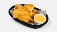 Objednať Nachos & cheddar dip