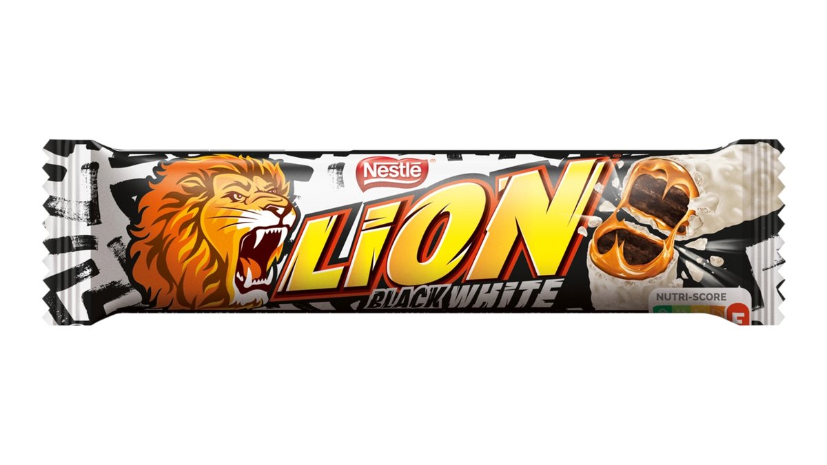 Lion Black&White Tyčinka s příchutí brownies