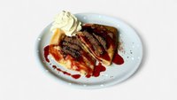 Objednať Palacinky s lekvárom, grankom, šľahačkou a topingom