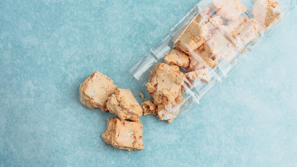 Saporini almonds and vanilla