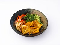 Objednať Bun—bo—nam—bo—tofu (rýžové nudle s arašídovou omáčkou)