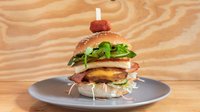 Objednať Burger Po letech SPECIÁL + příloha