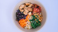 Objednať Kimchi vietnam bowl s marinovaným kuřecím 🥬🍗