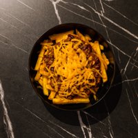 Objednať LOADED FRIES Chilli con carne