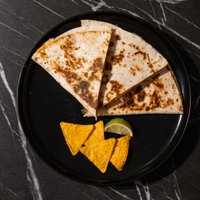 Objednať QUESADILITO by Crispyto