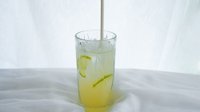 Objednať 0,5L Naše limonáda Zázvorová s citrónem