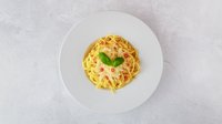 Objednať Spaghetti aglio olio peperoncino s parmazánem