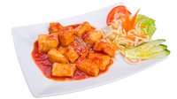 Objednať 10 Tofu v paradajkovej omáčke
