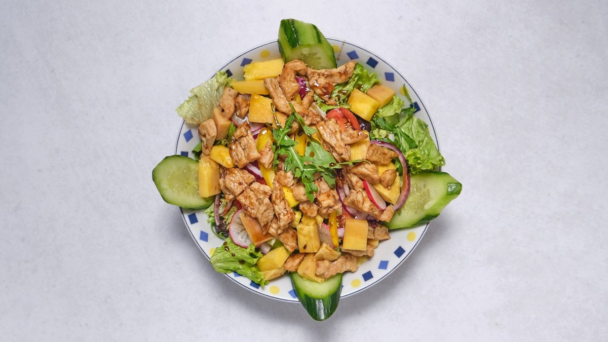vegan Chicken Mango Salad