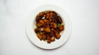 Objednať 红烧肉 Červené dušené vepřové maso 🐷