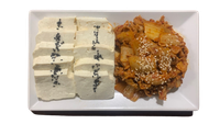 Objednať P_8. 두부김치 Tofu kimchi