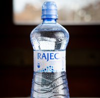 Objednať RAJEC neperlivá VODA 0,75l- PLAST