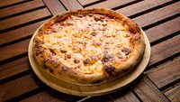 Hozzáadás a kosárhoz 4 Sajtos Pizza (32cm)