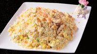 Objednať P8.Pražená ryža s morskými plodmi