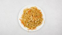 Objednať 23. Opekané špagety s vajcom a zeleninou