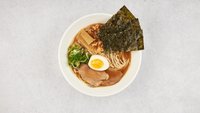 Objednať Shoyu Tonkotsu Ramen - Ramen s príchuťou japonskej sójovej omáčky