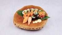Objednať Omakase sushi pre 1 osobu 13 ks